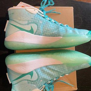 Nike zoom KD12 EP US8.5